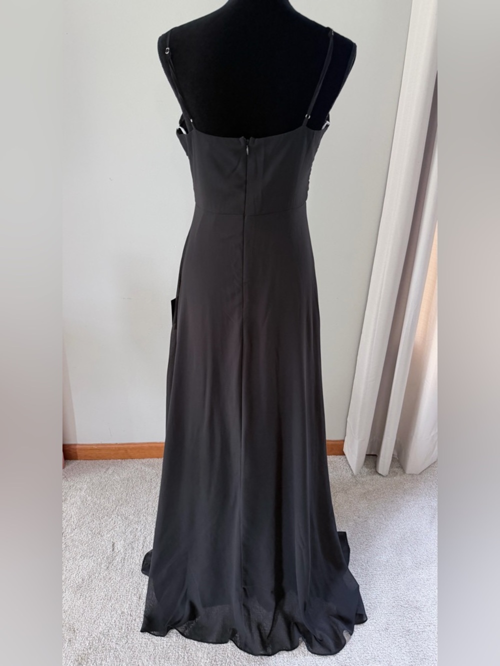 NWT Lulus Black Spaghetti-Strap Maxi Dress with Front Slit Medium - Picture 6 of 8